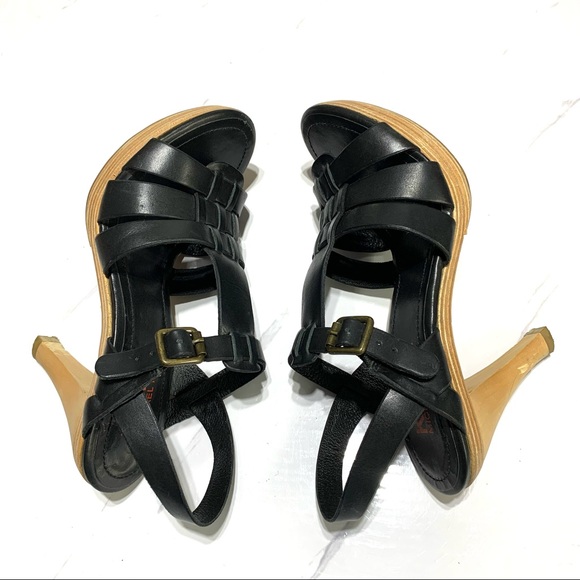Michael Kors Black Leather Sandals US 7M - Picture 1 of 15